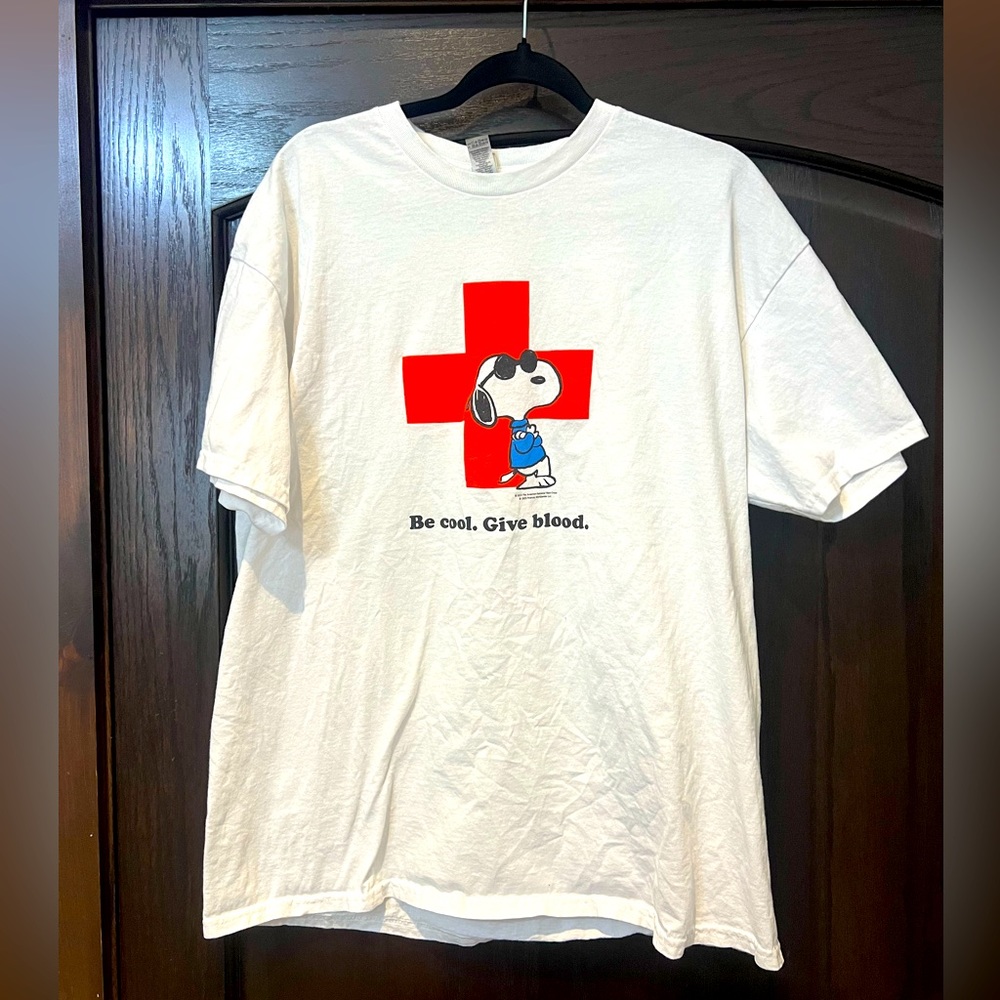 Red Cross snoopy shirt size XL